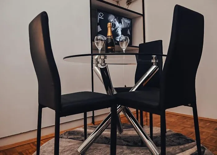 M Lux Apartment Kragujevac